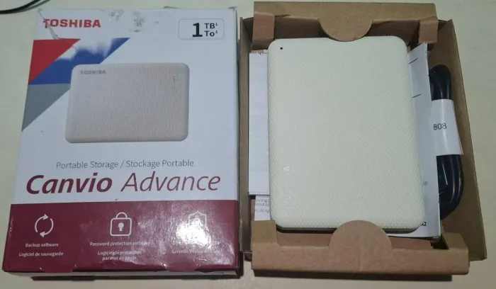 VENDO HD EXTERNO TOSHIBA CANVIO ADVANCE 1 TB