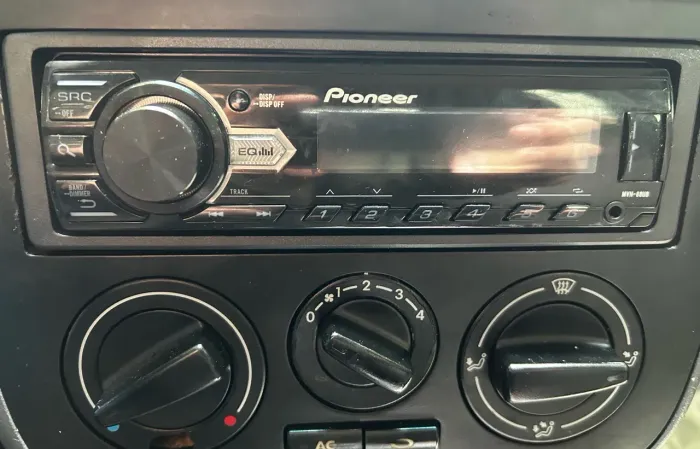 Rádio Pioneer Bluetooth