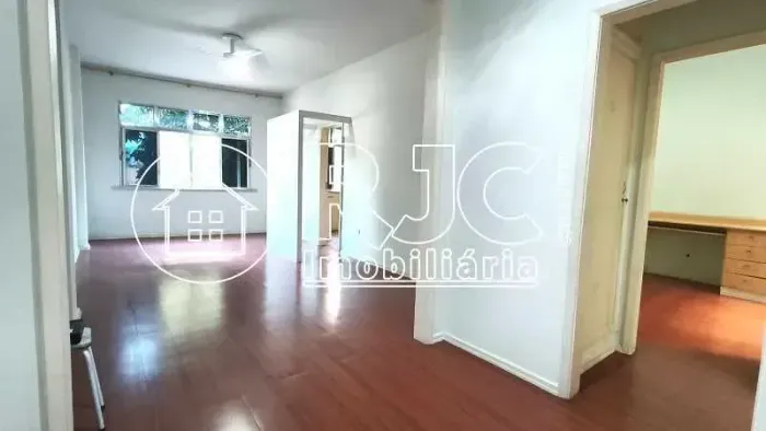 Tijuca - rua Bom Pastor. Apartamento com 80m², 2 quartos, 1 vaga de garagem