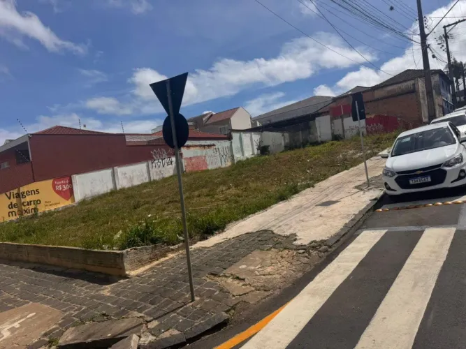 Terreno de esquina para venda, Centro, Ponta Grossa, PR