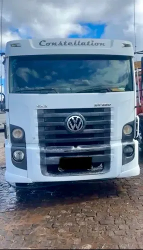 ALUGA-SE CAMINHÃO VOLKSWAGEN CONSTELLATION 24-250 - PRONTO PARA TRABALHO!