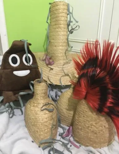 CARNAVAL-Chapéu de Palha Vendedor de Mate gde+3 peq,chapéu emoji de cocô e peruca moicana