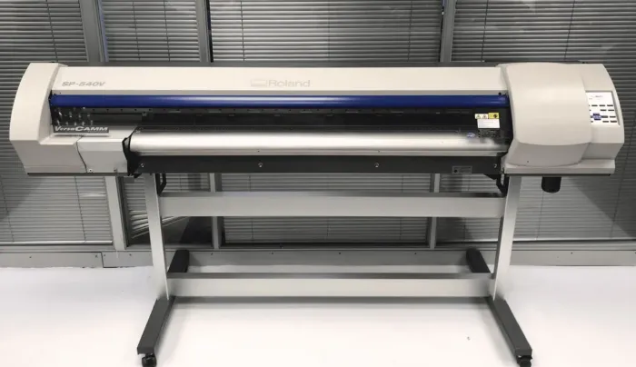 Impressora plotter Roland SP540V