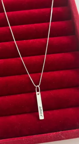 Colar Placa Amor