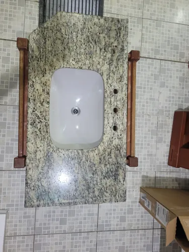Pia de Mármore em Bom Estado - R$ 100