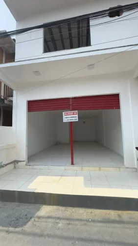 ALUGA-SE PONTO COMERCIAL