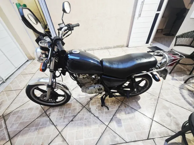 Suzuki Intruder 2008 Inteirona