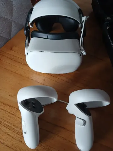 Óculos realidade virtual VR Quest02