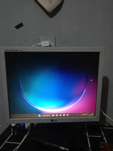 Monitor LG 15 Polegadas