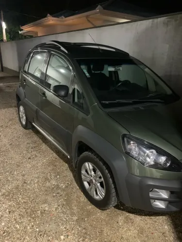 Fiat Idea Adv./ Adv.lock.dualogic 1.8 Flex 5P 2012