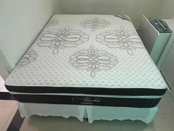 Cama box bi partida + colchão queen Absolut Ortobom