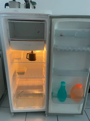 Geladeira usada