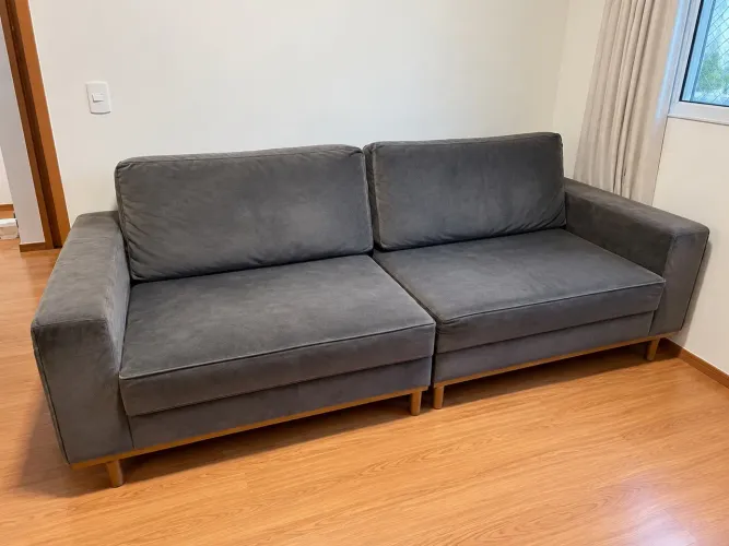 Sofá 2 Lugares Cinza - Moderno e Confortável