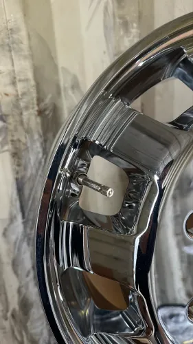 Roda Alumínio Cromada 17.5 F4000 Moderna