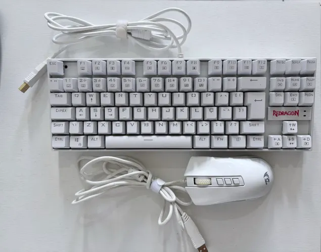 Kit Gamer Redragon - Teclado Mecânico Kumara + Mouse Cobra M711