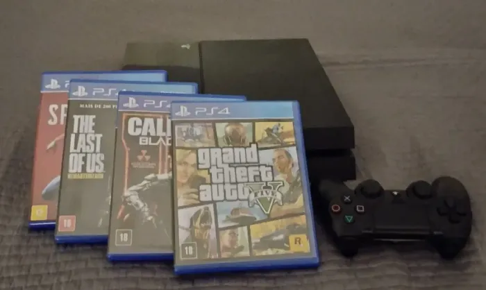 Playstation 4 (standard) Original De 500gb + 1 Controle + 4 Jogos