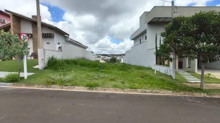 Terreno Condomínio em Botucatu