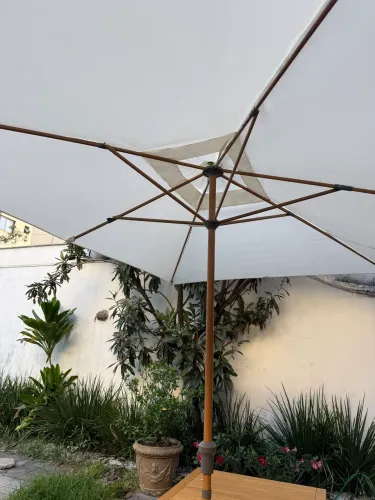 Mesa Dobravel Tramontina em Madeira Tauari FSC com Ombrelone Central 