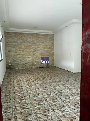 Casa para alugar em São Paulo, Parque Regina, com 3 quartos, com 120 m²