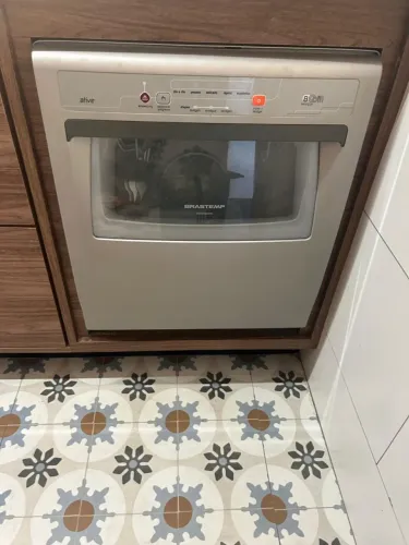 Lava louças Brastemp Pouquíssimo uso