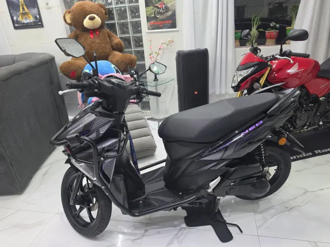 neo 125 ano 2025 com 5 mil kms ( particular)