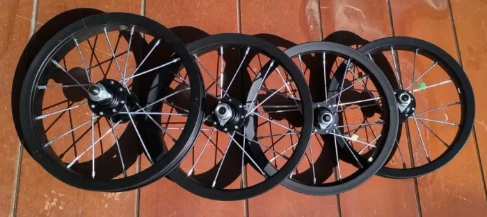 4 Rodas Dianteiras de Bicicleta Aro 12 em Alumínio sem Pneu