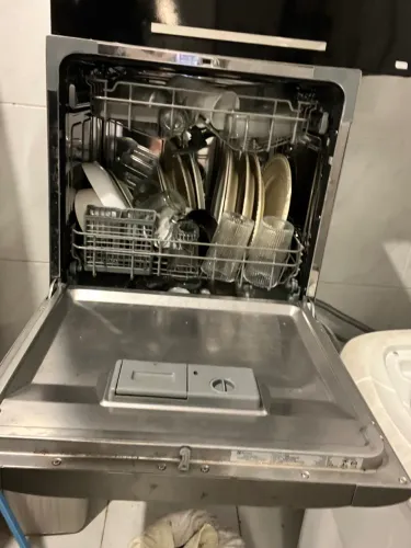 Lava-Louças Electrolux LE08S