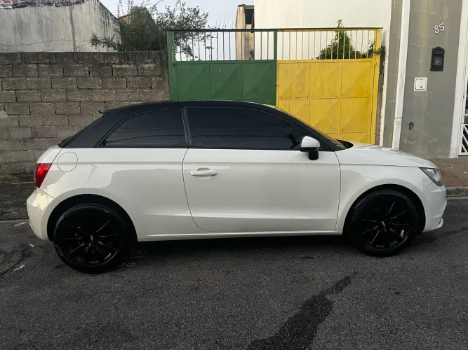Audi A1 1.4 TFSI 122cv S-tronic 3P 2011