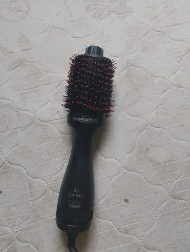 Escova secadora