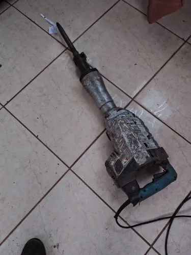Rompedor 110 volts 15 kilos ZAP 17 9914401