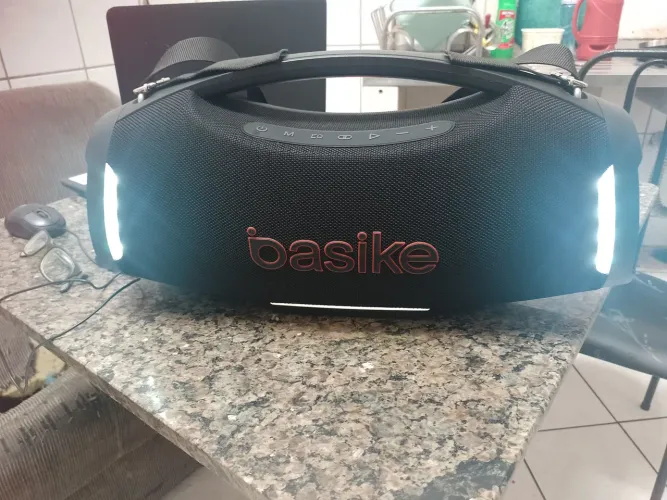 Boombox Basike BA RAD-339. 15 dias de uso. 300 W! Nota fiscal e garantia!