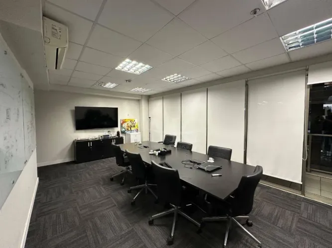 SALA MOBILIADA FARIA LIMA
