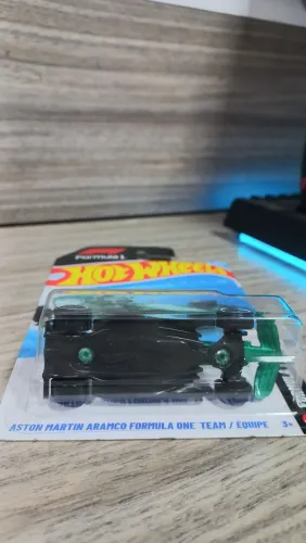 Hot wheels velozes