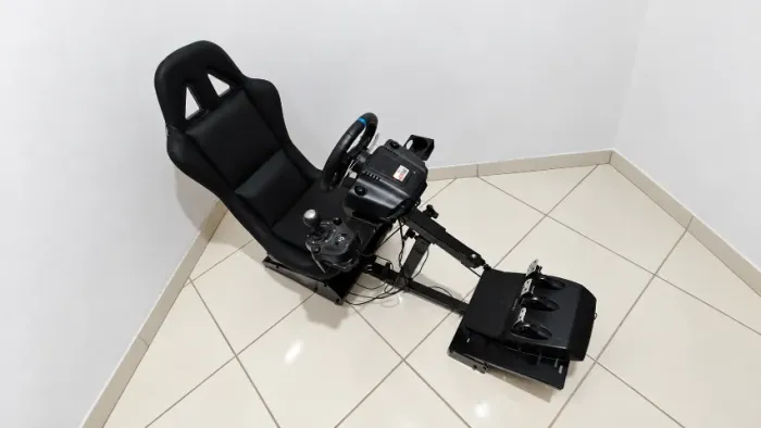 Cockpit Xtreme + Volante G29 com Câmbio