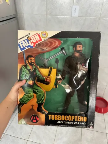 Boneco Falcon Turbocóptero Estrela - Aventureiro dos Ares (Lacrado - 2017)