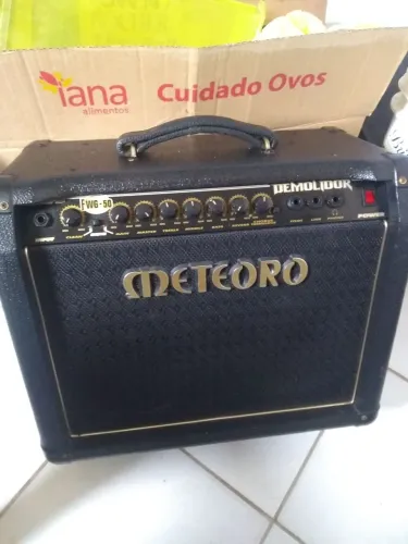 cubo guitarra meteoro demolidor
