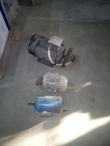 Kit com 4 motores elétricos