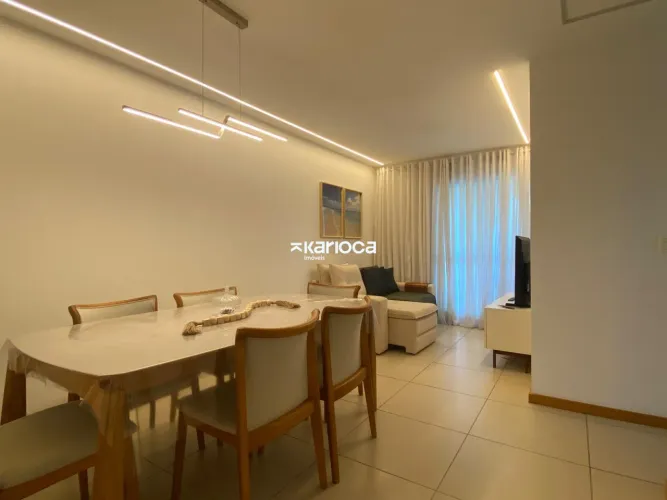 APARTAMENTO NA BARRA DA TIJUCA - 82,5m2- 3 QUARTOS, SENDO UMA SUÍTE E 2 VAGAS DE GARAGEM N