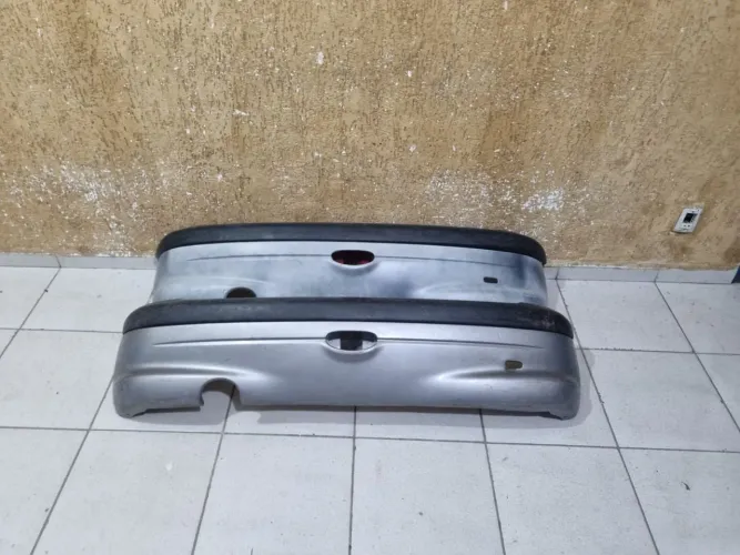 Parachoque traseiro Peugeot 206 2000/2001/2002/2003/2004/2005/2006/2007/2008/2009/2010