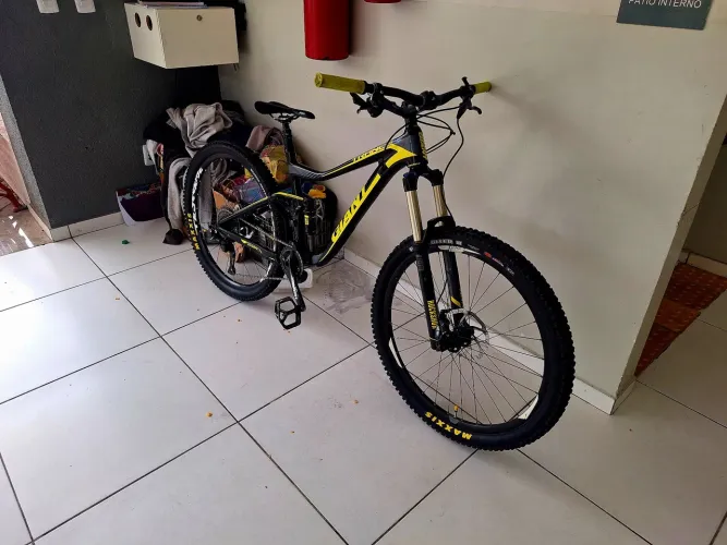 Giant  trance de carbono dh/enduro 27.5