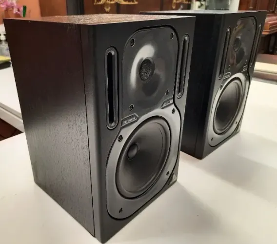  Monitor de referência Behringer ativo _B2030A R$ 3200