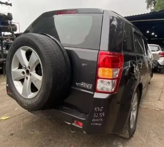 Suzuki grand vitara 2010 automático 4x4 gasolina (sucata para retirada de peças)
