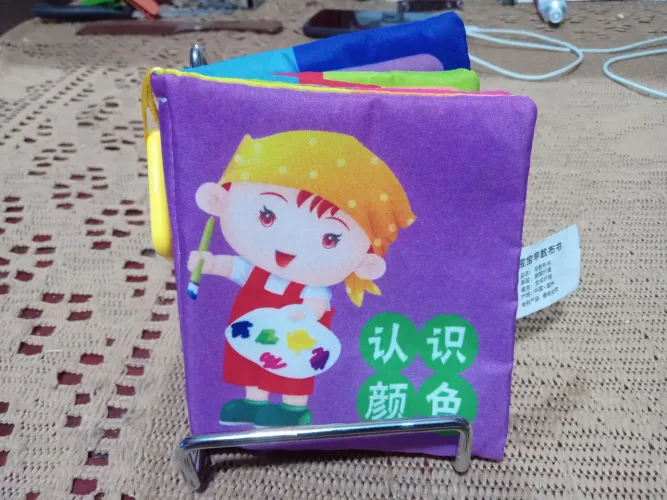 Livrinho para bebês em inglês e chinês para bebês
