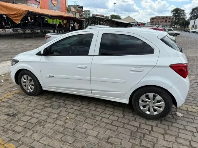 Chevrolet Onix Hatch LT 1.0 8V Flex Mec. 4P 2019