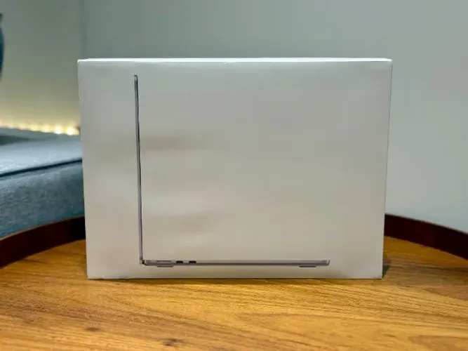Macbook Air 13 Polegadas M4 24GB 512SSD - NOVO/LACRADO - Parcelamos até 21X
