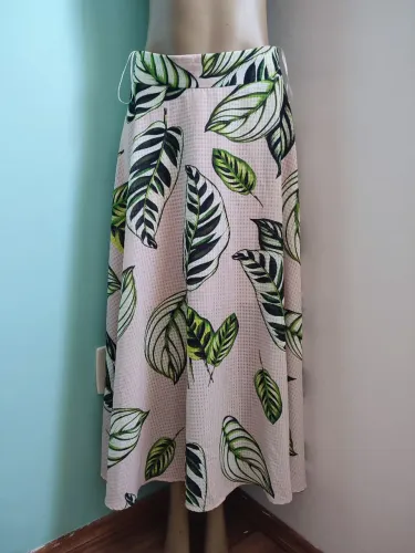 Saia midi estampada