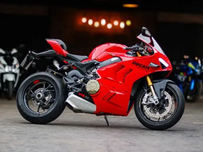 DUCATI PANIGALE V4 S 1100 cc 