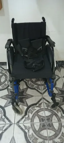 CADEIRA DE R0DAS À VENDA