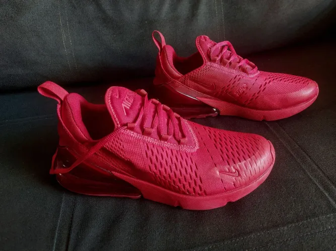 Tênis Nike Air Max 270 Red University