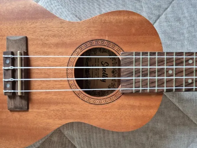 Ukulele Shelby